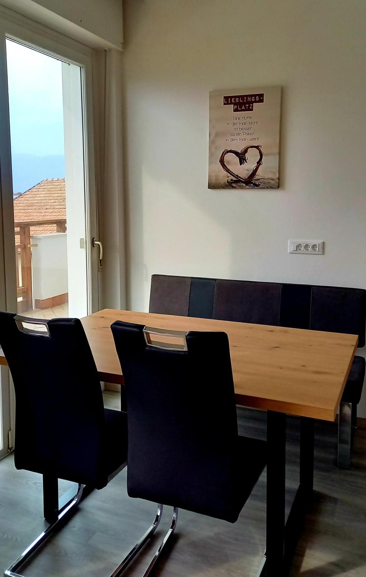 Hotel Garni Gruener Baum Laives Zewnętrze zdjęcie