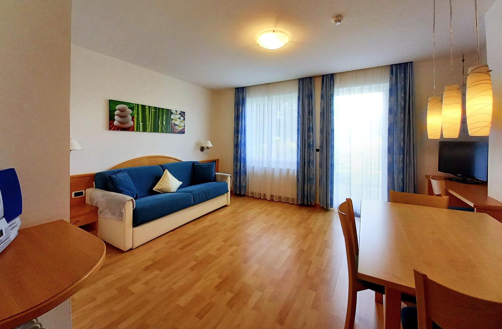 Hotel Garni Gruener Baum Laives Zewnętrze zdjęcie