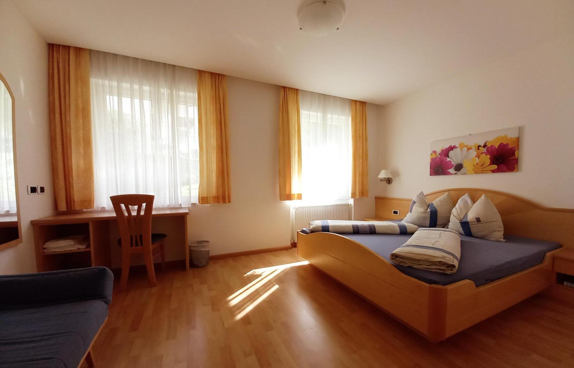 Hotel Garni Gruener Baum Laives Zewnętrze zdjęcie