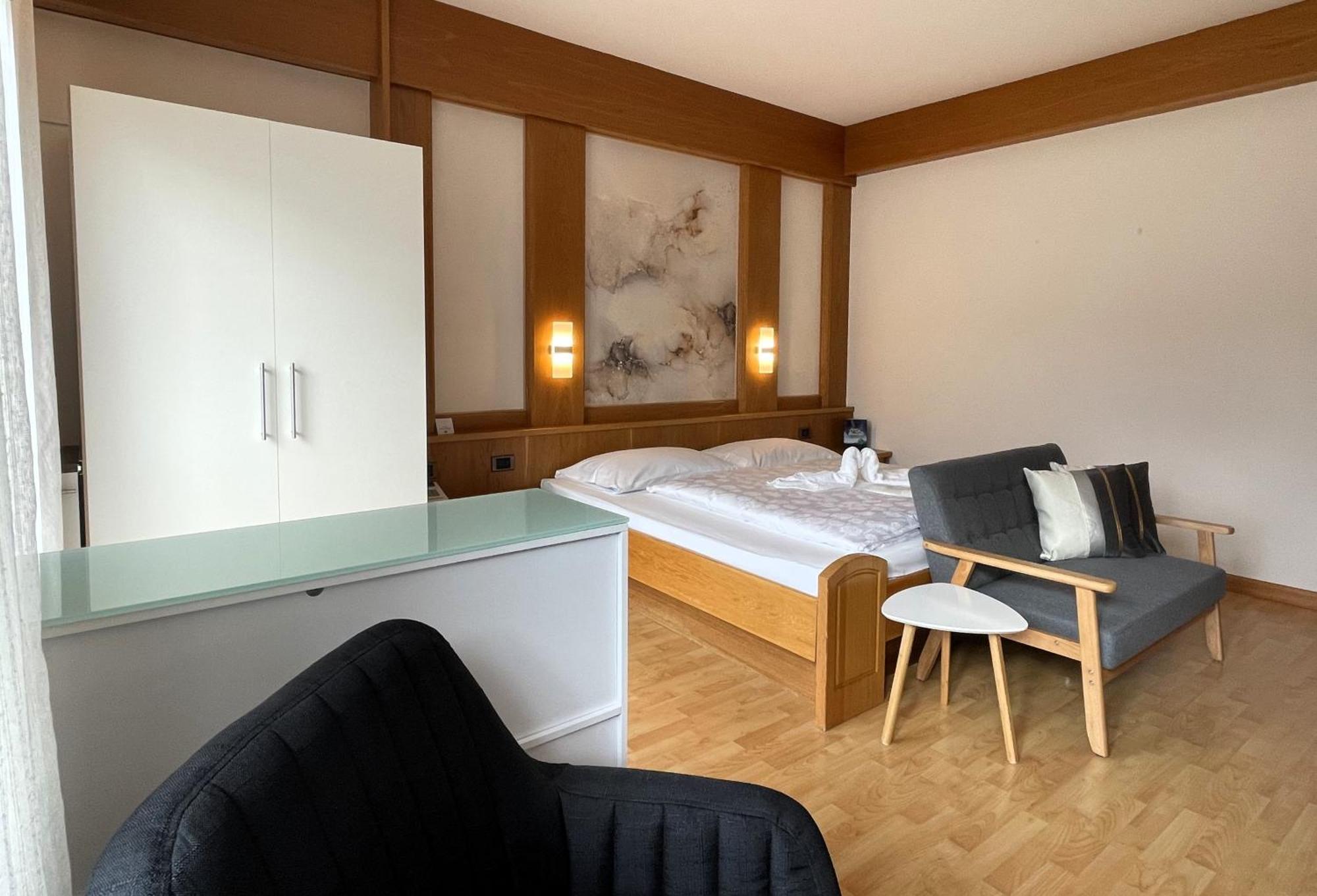Hotel Garni Gruener Baum Laives Pokój zdjęcie
